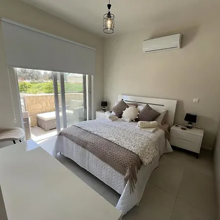 Apartment Cozy 2 Bedroom + 2 Bathroom W/ Pool *